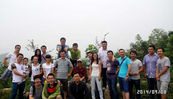 溫馨中秋節(jié)，溫暖上上人