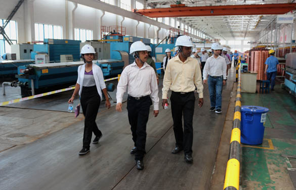 東盟國家標(biāo)準化官員來上上電纜參觀考察