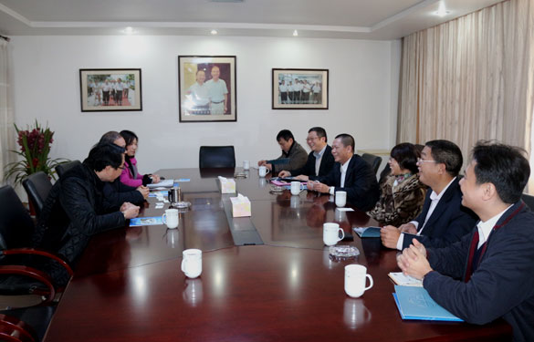 廣東省質(zhì)檢院院長(zhǎng)胡南乾一行來(lái)上上集團(tuán)考察交流